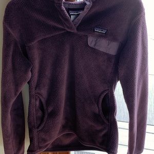 Purple Patagonia quarter snap